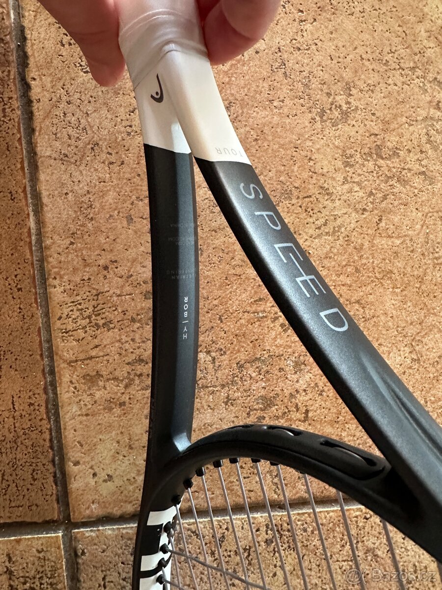 Prodám tenisovou raketu značky Head - 2