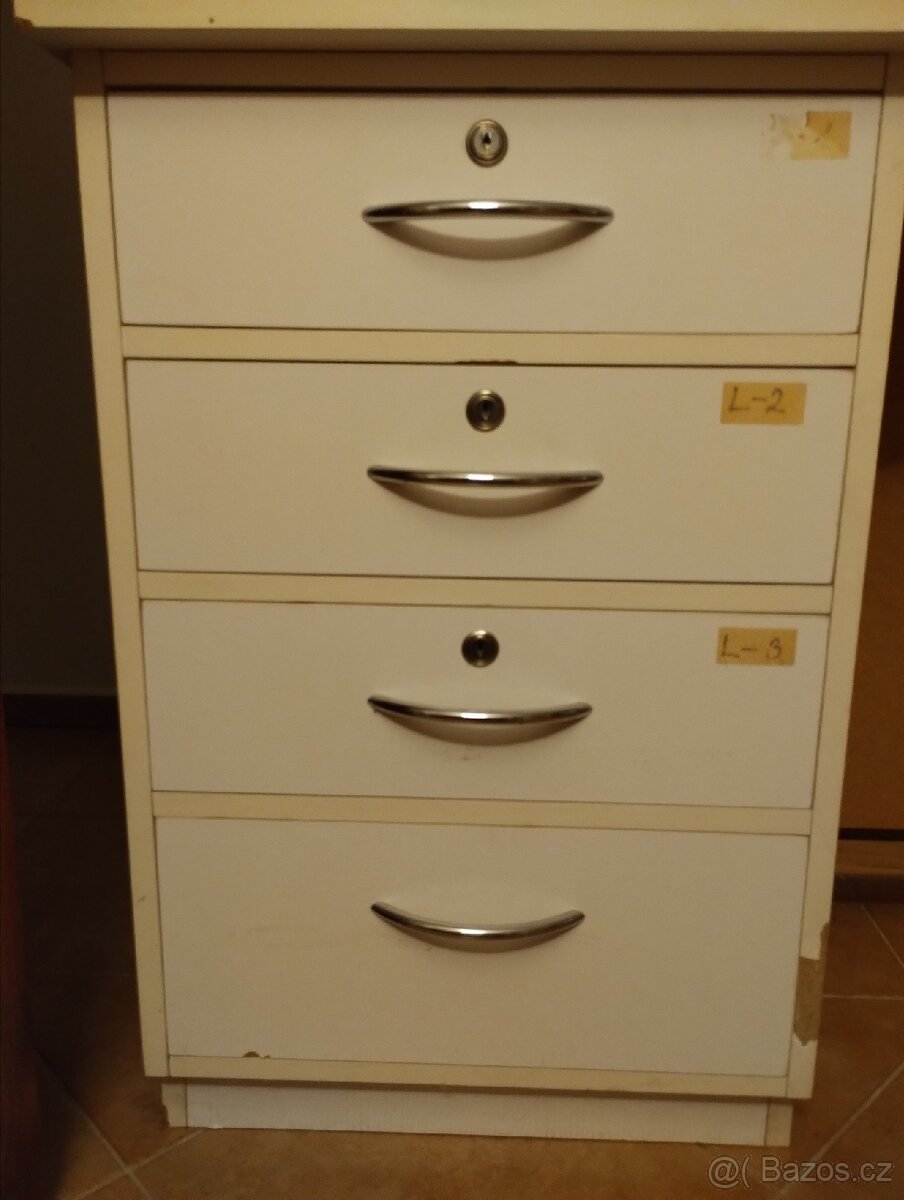 Stůl 180x85x77 - 2