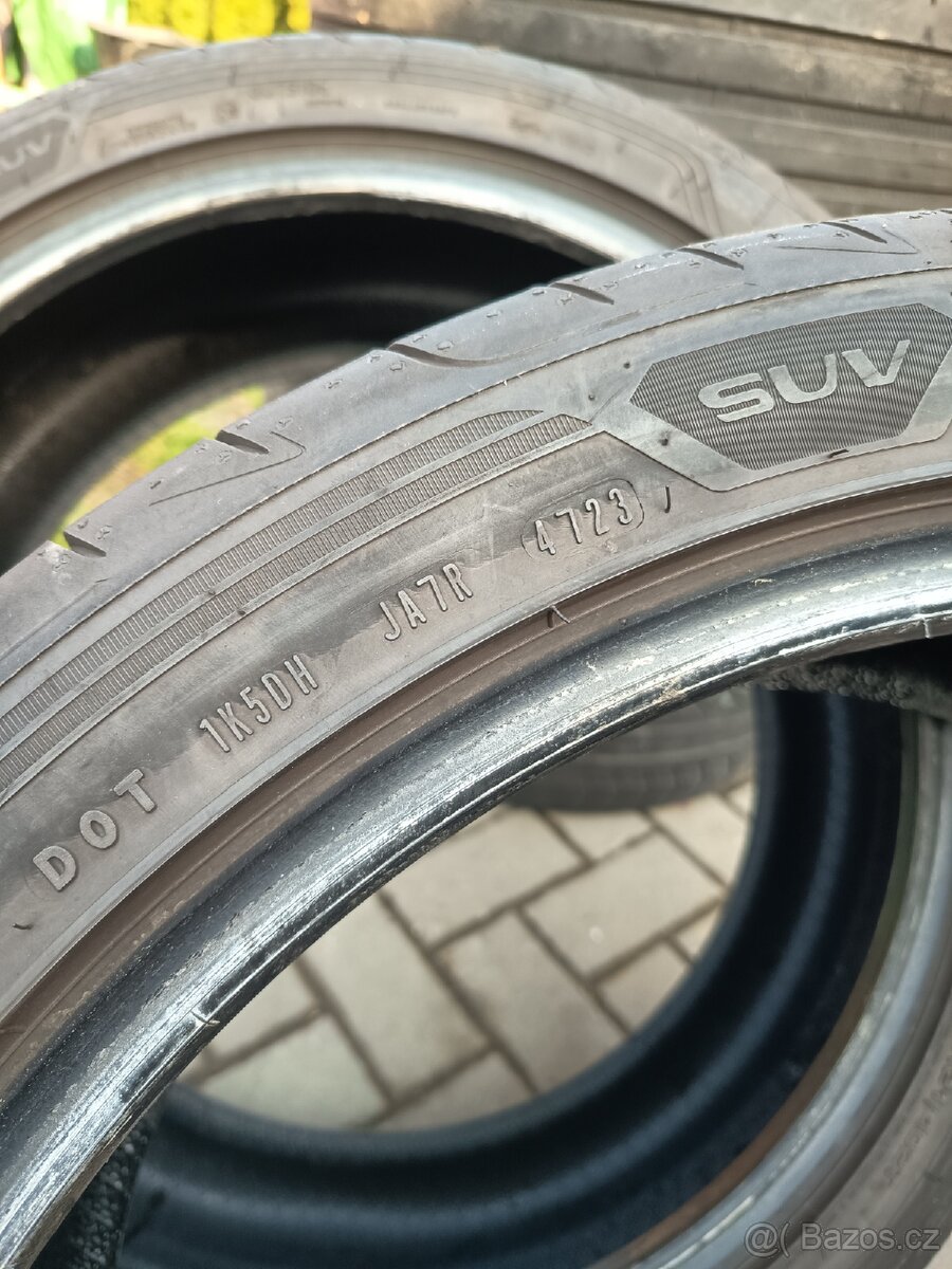 letní pneu 255/40/21 - 2