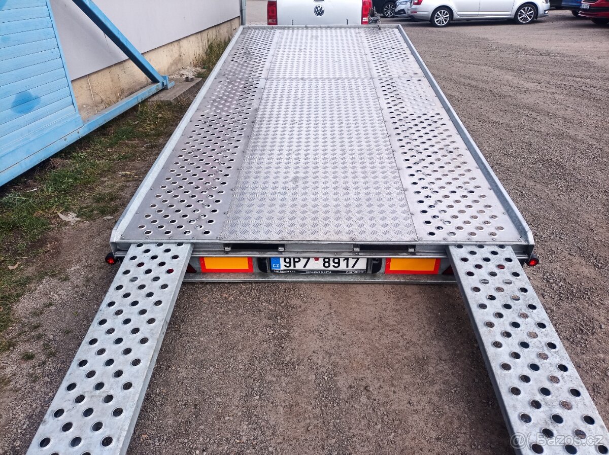 Pronájem autopřepravníku - 2