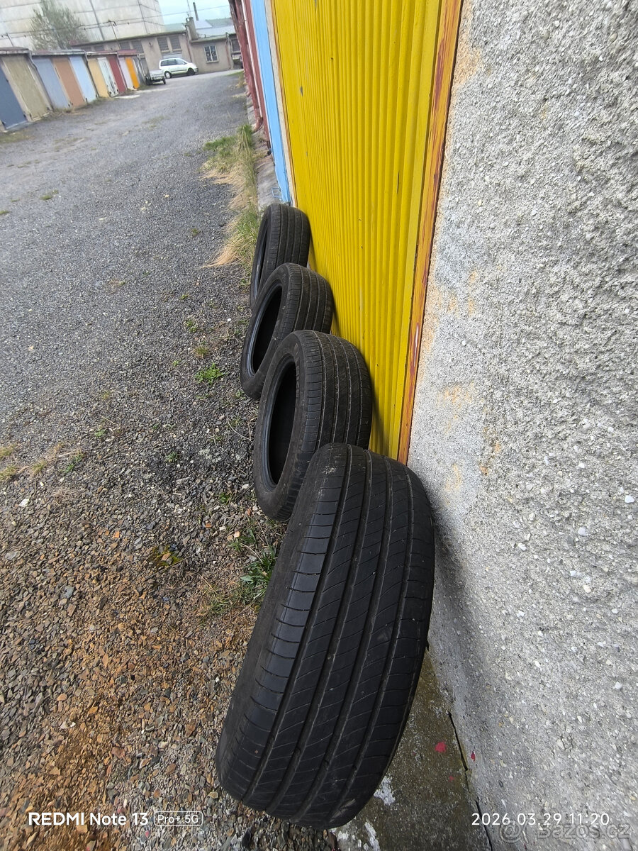 4x Michelin Primacy 4 205/55 R16 - 2