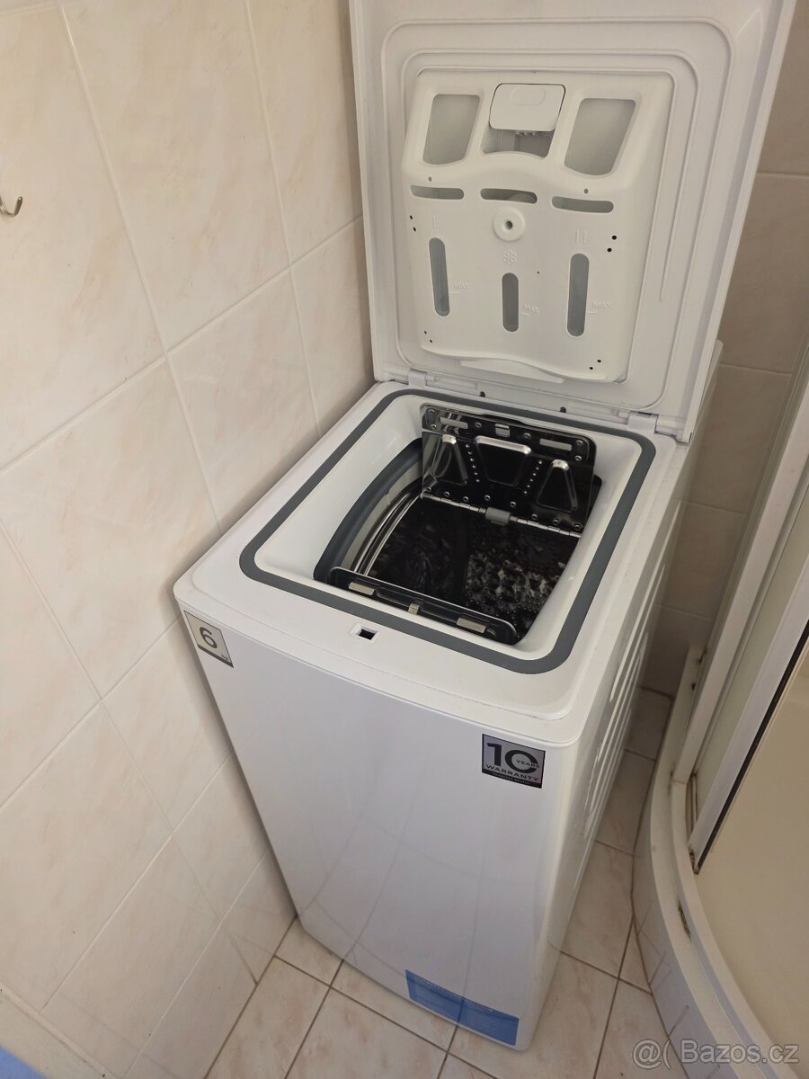 Pračka Midea MF100 - 2