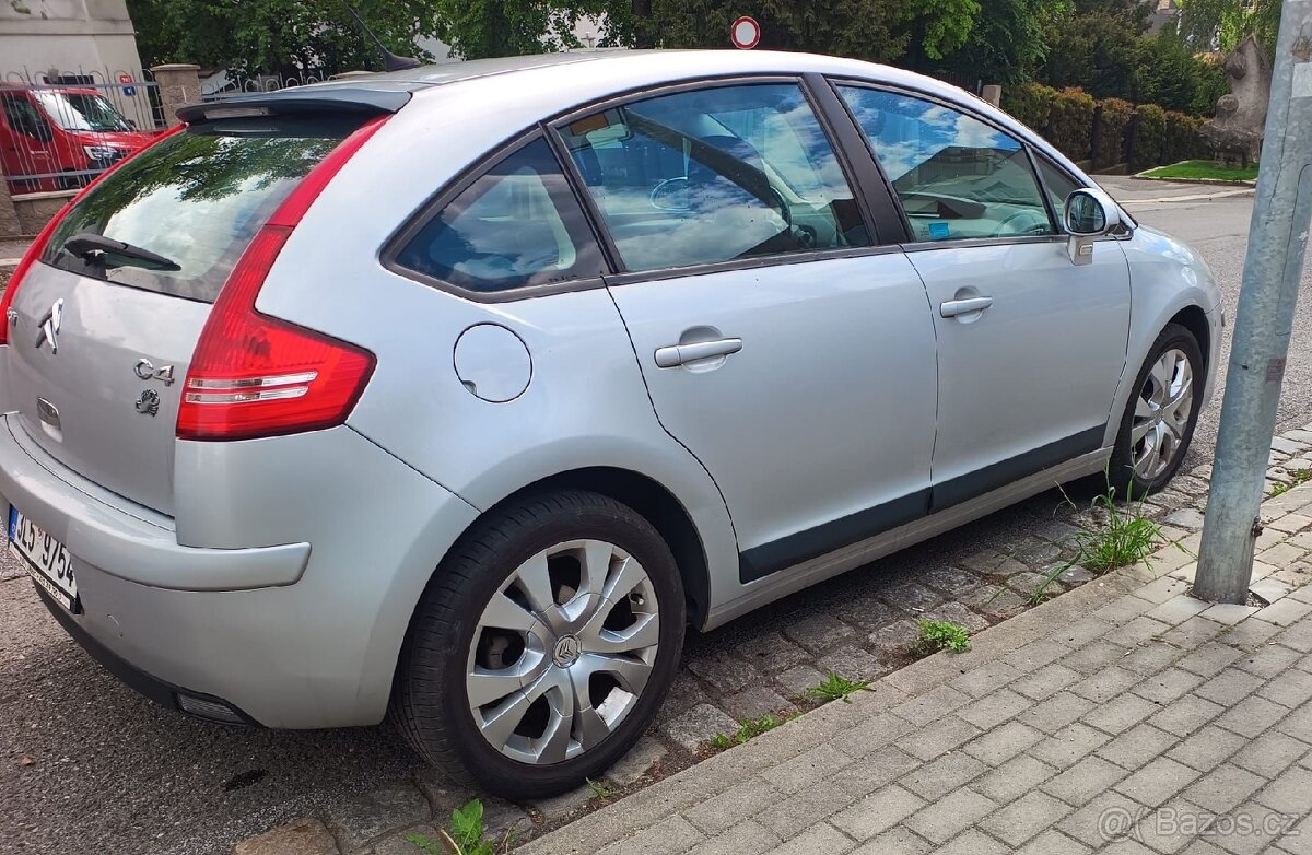 Prodám Citroen C4 benzín, rok výroby 2009 - 2