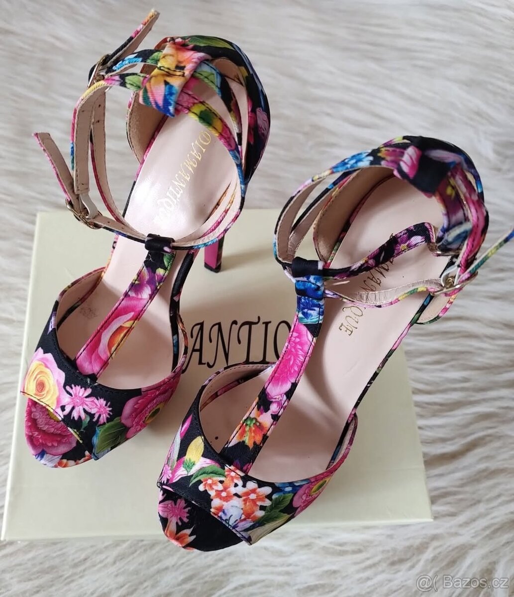 Dámské květované lodičky 36 - 2