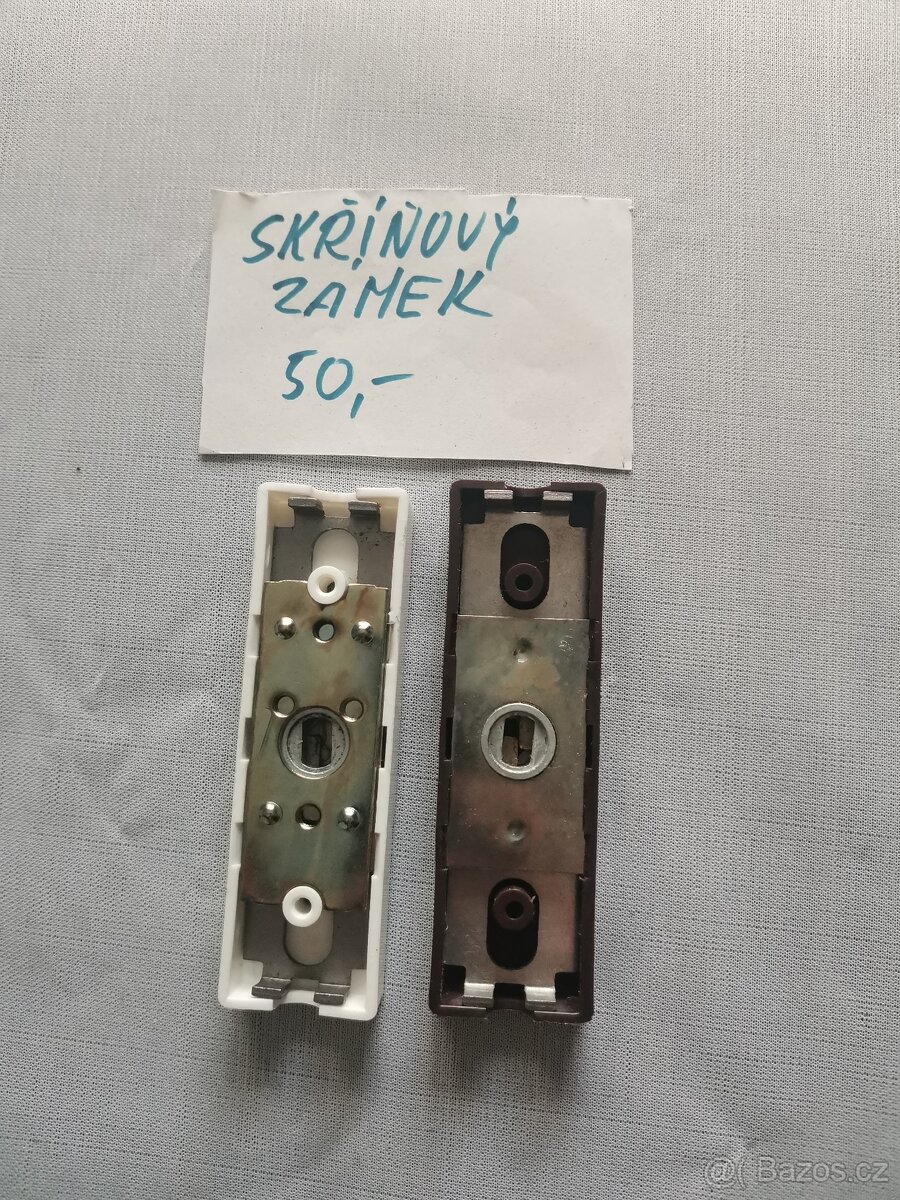 Skříňový zámek, úchytky - 2