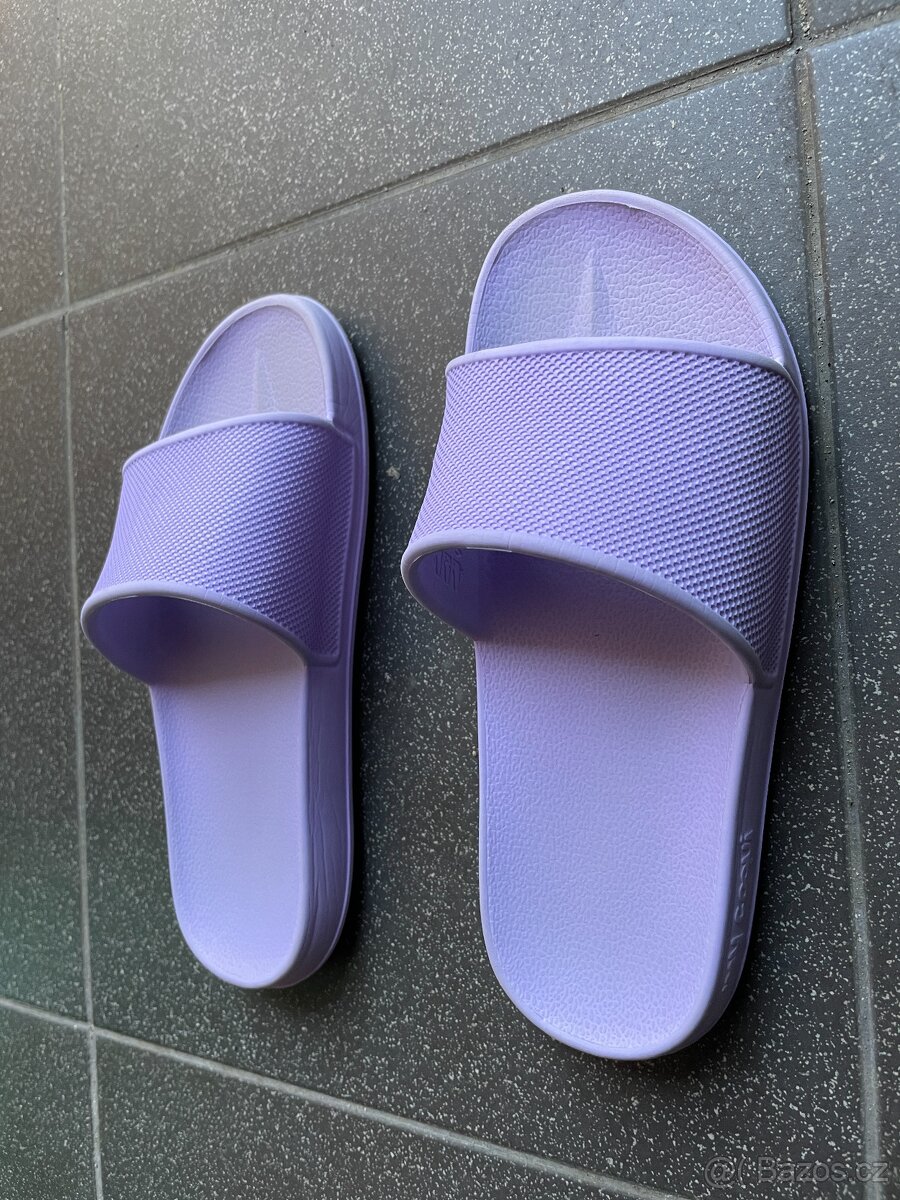 PRODÁM FIALOVÉ PANTOFLE COQUI, VELIKOST 34 - 35, JAKO NOVÉ - 2