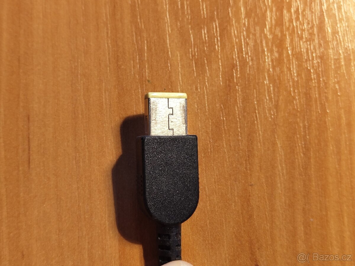 Napájecí adaptér Lenovo 90W - 2