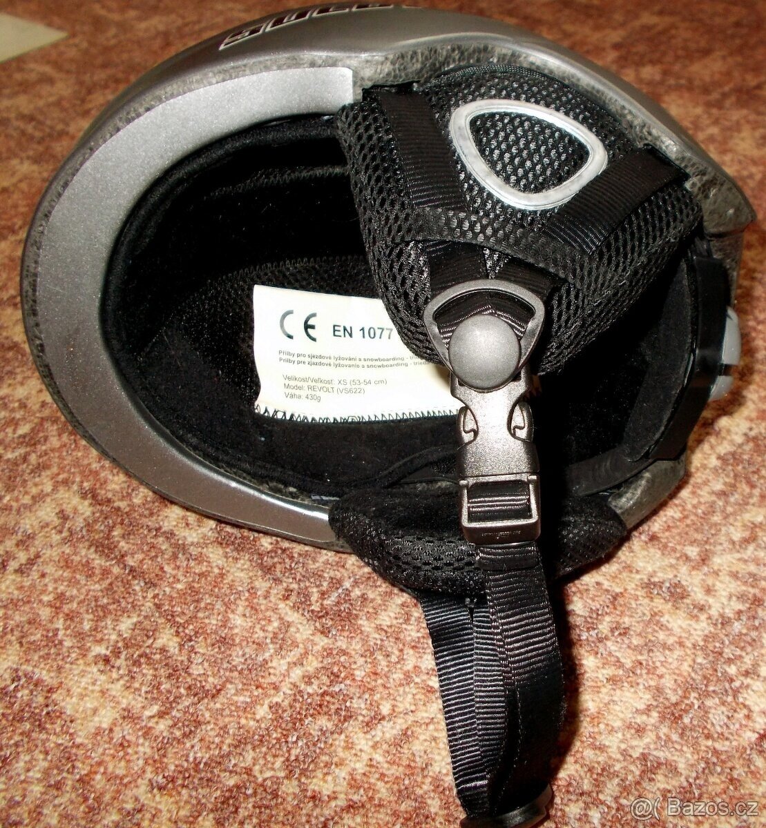 Lyžařská přilba - 2