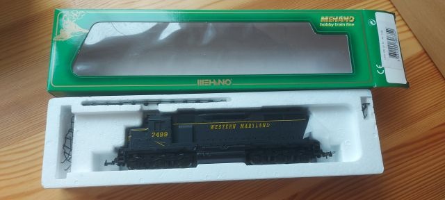 H0 diesel lokomotiva staticky model - 2