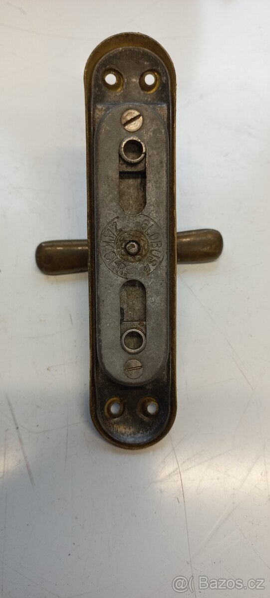 okenní kování - 2