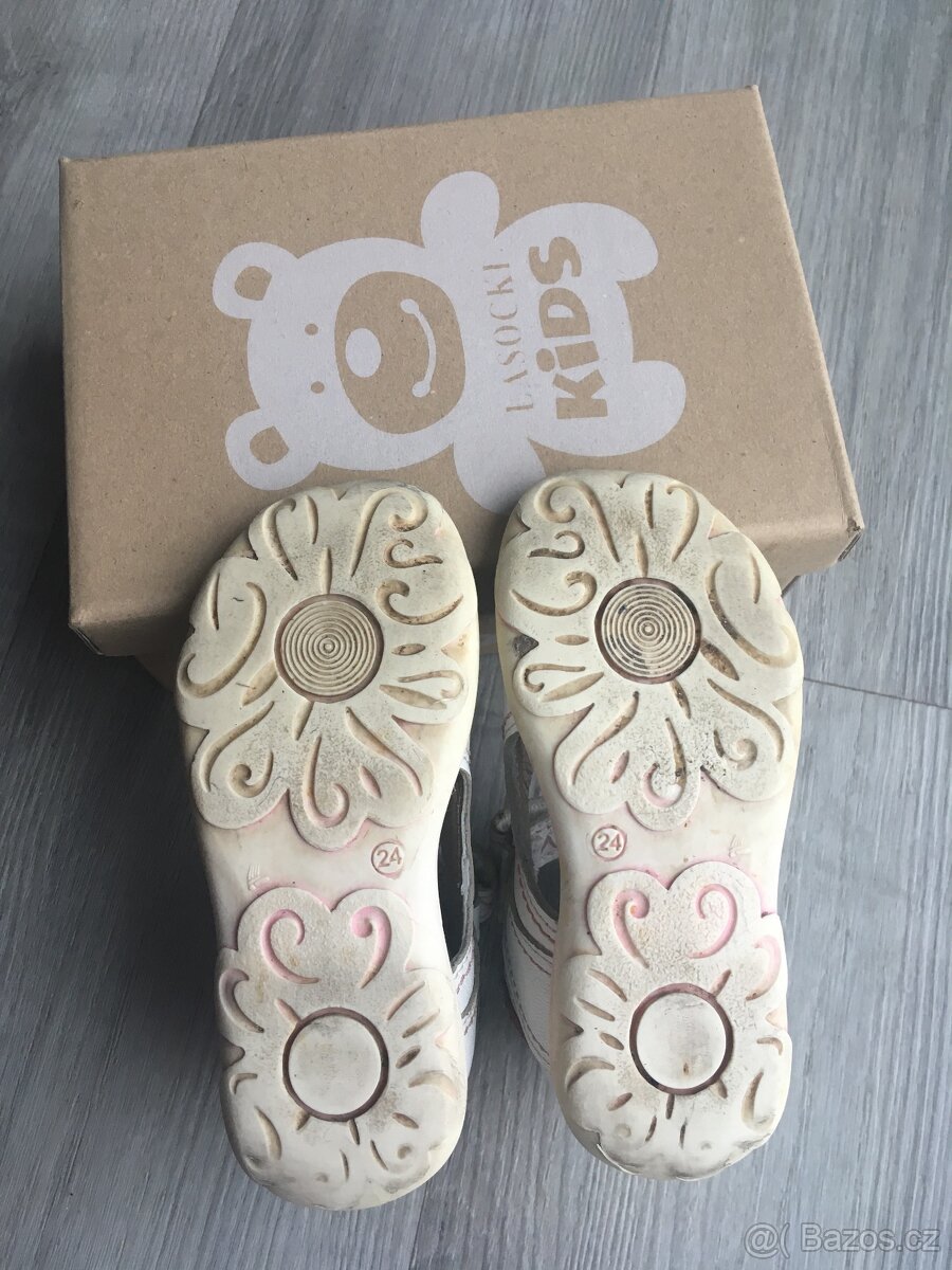 Kožené sandálky Lasocki - vel. 24 - 2