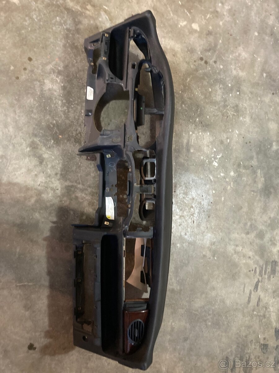 Přístrojová deska Rover 75 / MG ZT - 2