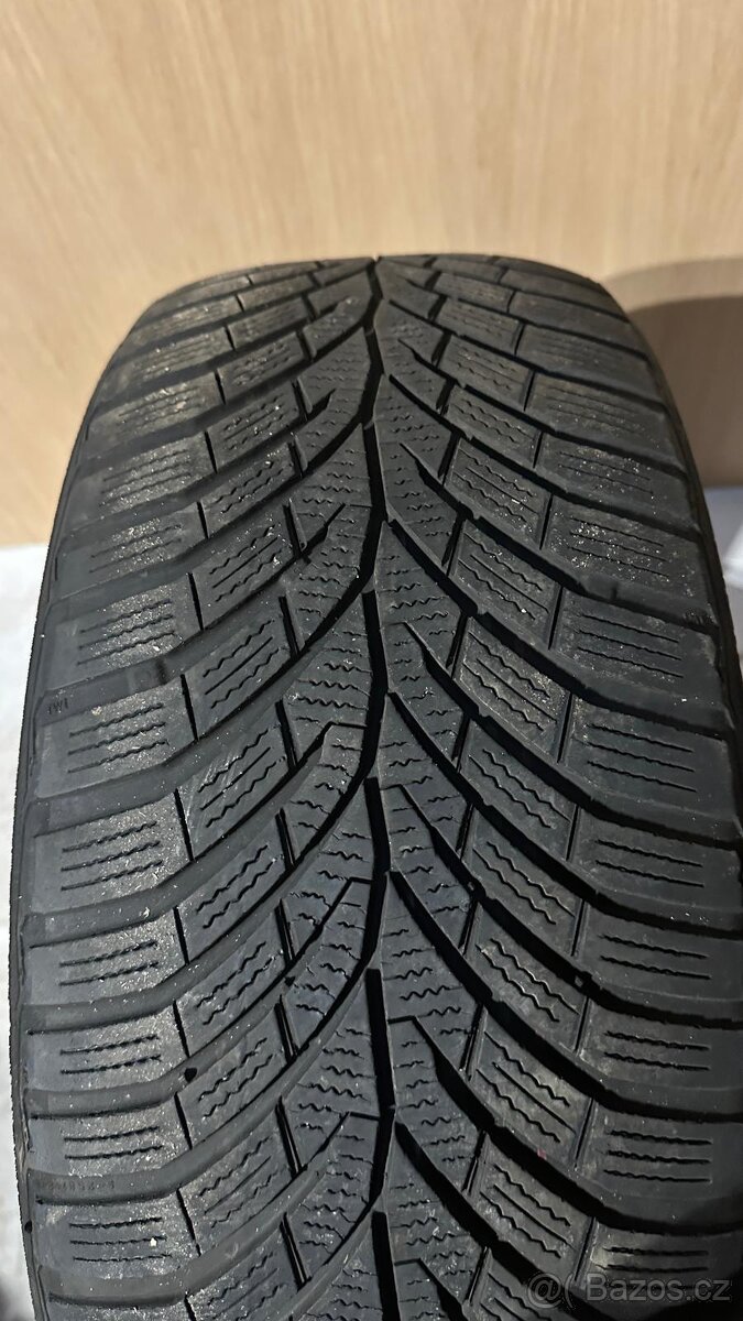 Zimní pneumatiky 225/50r17 - 2