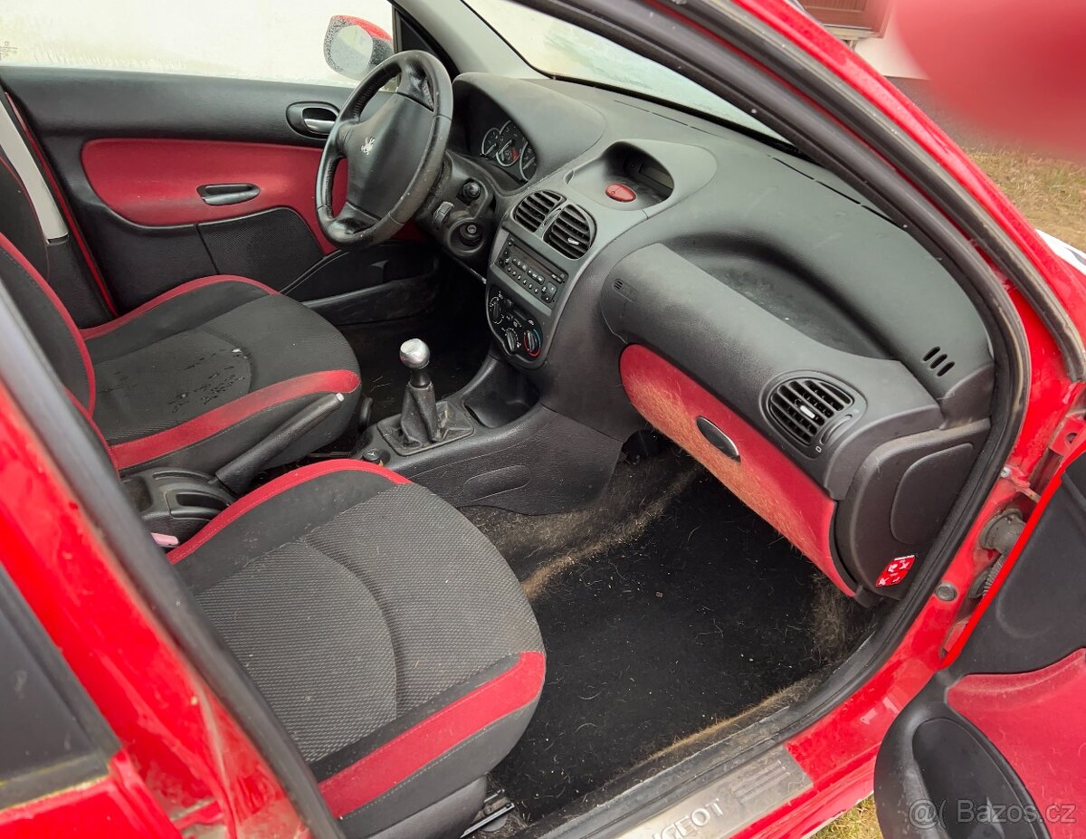 Prodám Peugeot 206, r. v. 2008 - 2