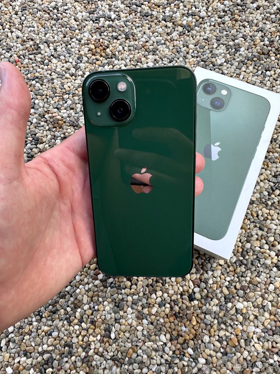 IPhone 13 - baterie 100% - 2