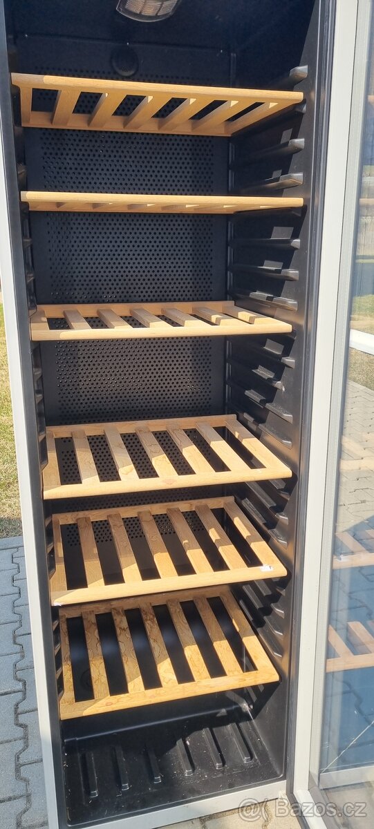 Chladící vitrína - 2