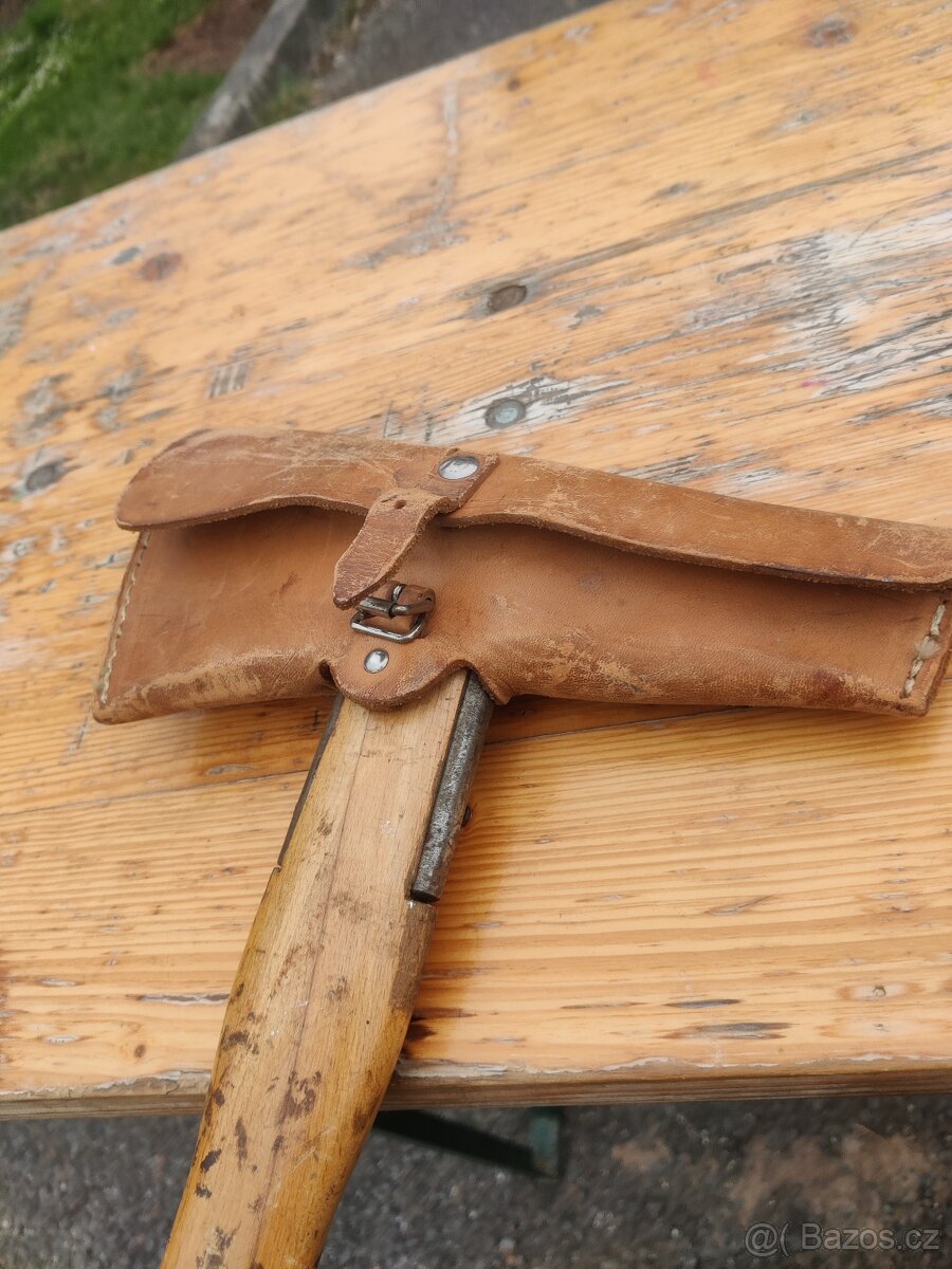 Hasičská sekera - 2