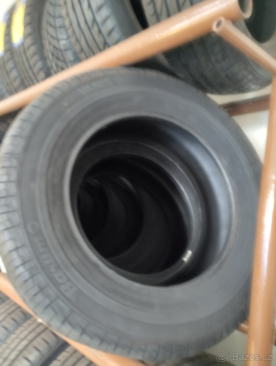 BARUM 215/65/16 C - 2