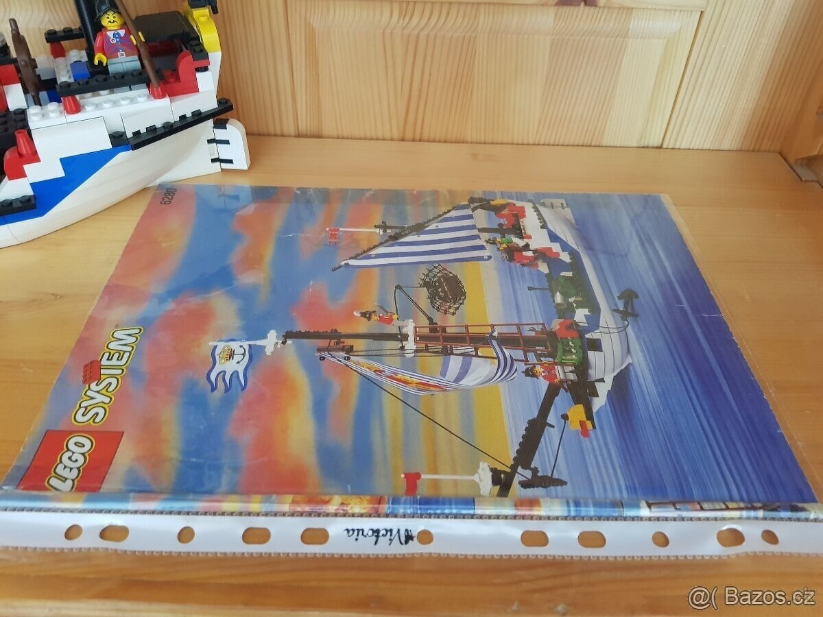 Lego 6280 - Flagship Armada - 2