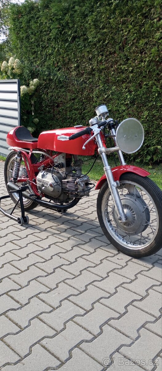 Harley Davidson Aermacchi 250 ala ď Oro - 2