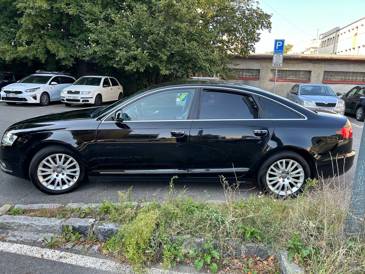 Audi - 2