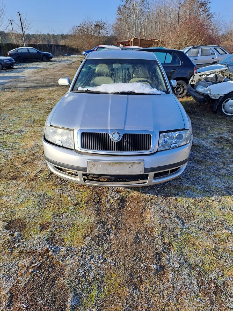 Škoda superb 2.5 tdi náhradní dily - 2