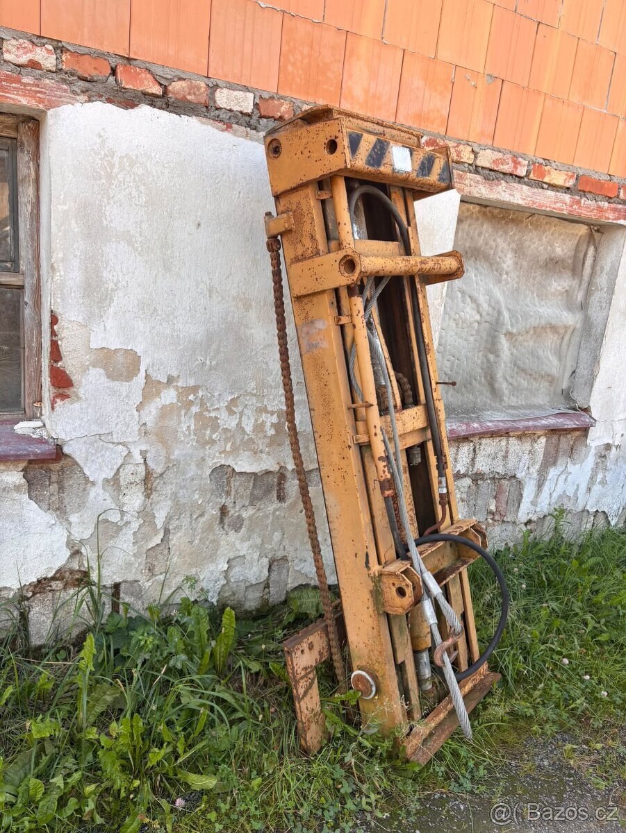Zdvihací zařízení - 2