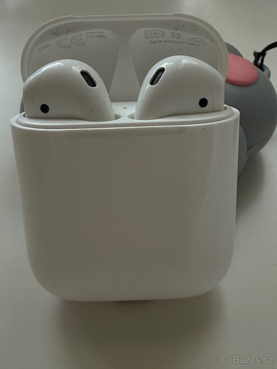 Apple AirPods 2 - 2