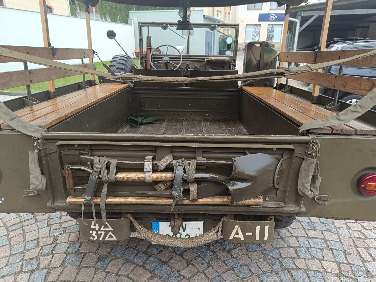 Dodge WC 52