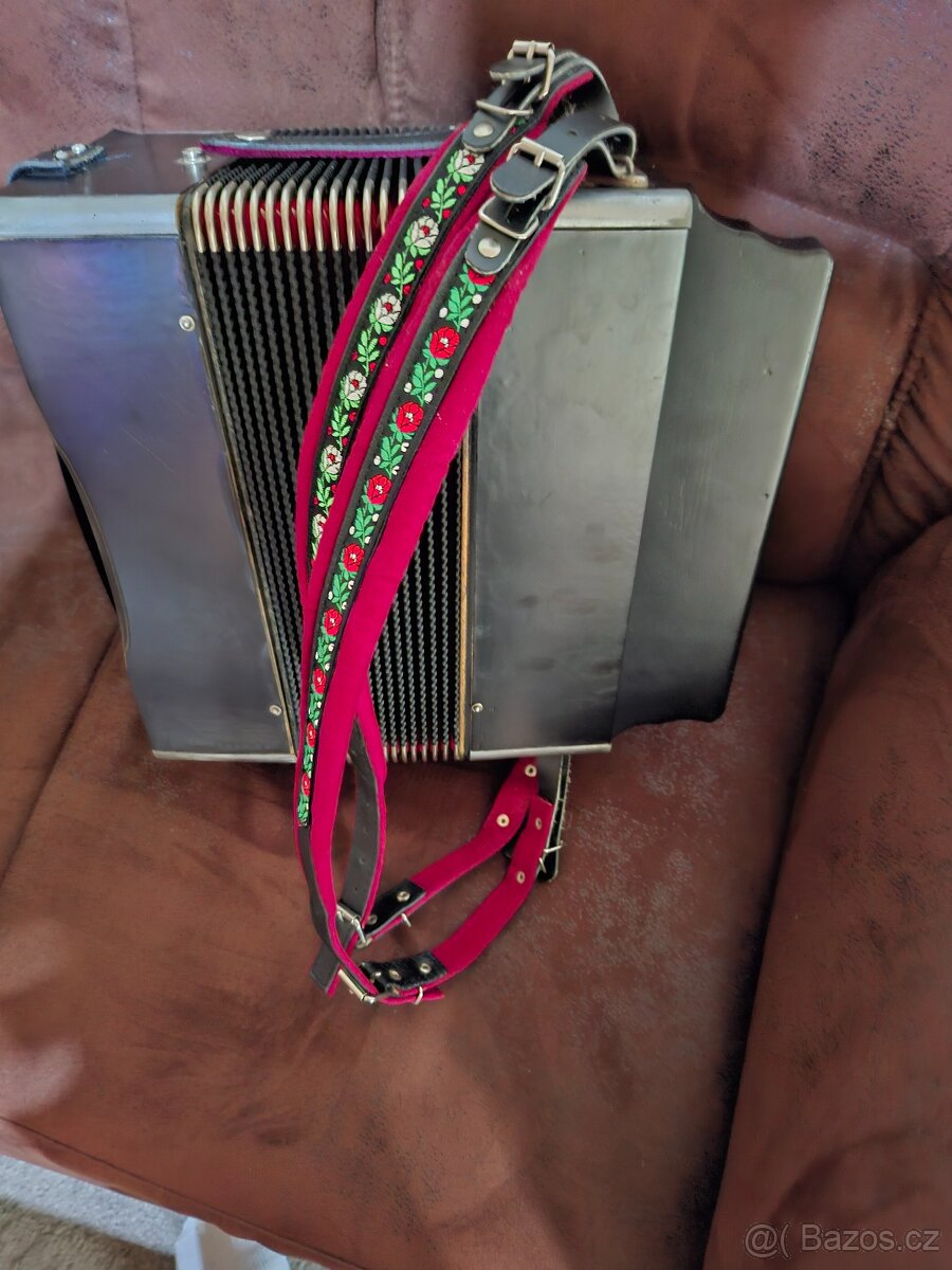 Heligonka Hohner - 2