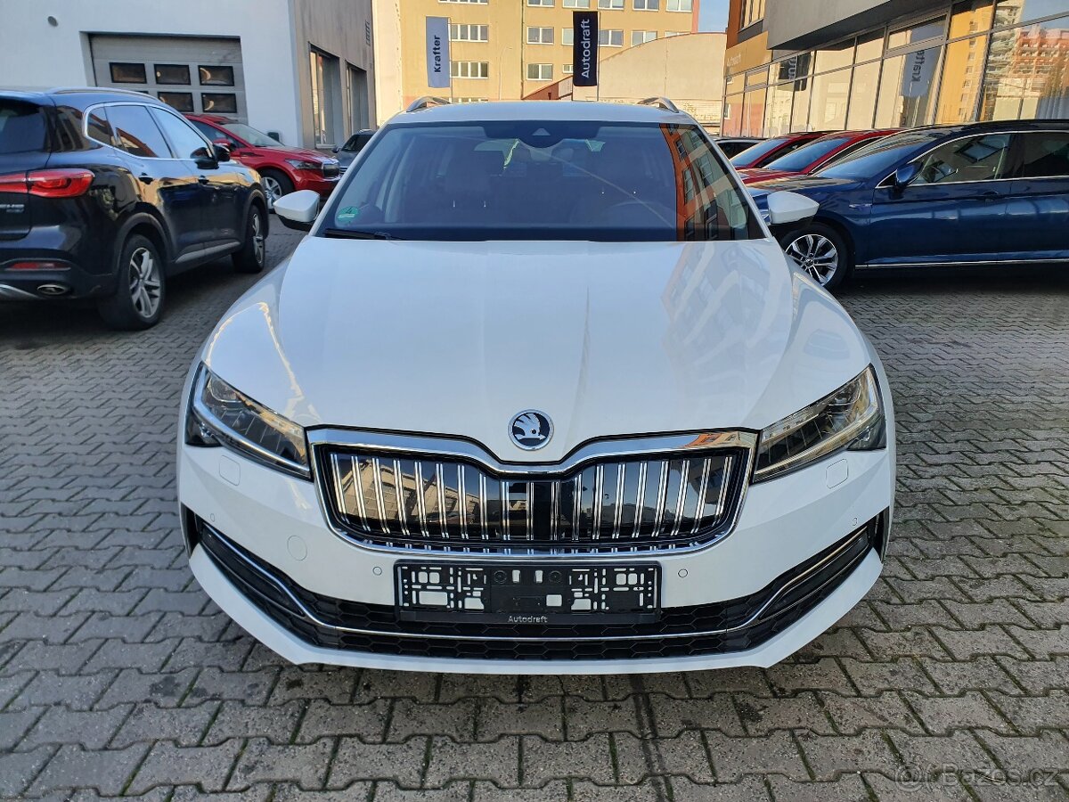 Škoda Superb iV Combi Style 1.4 TSI 160kW - záruka Autodraft - 2