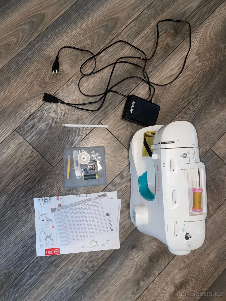 Šicí stroj Singer M3305 - 2