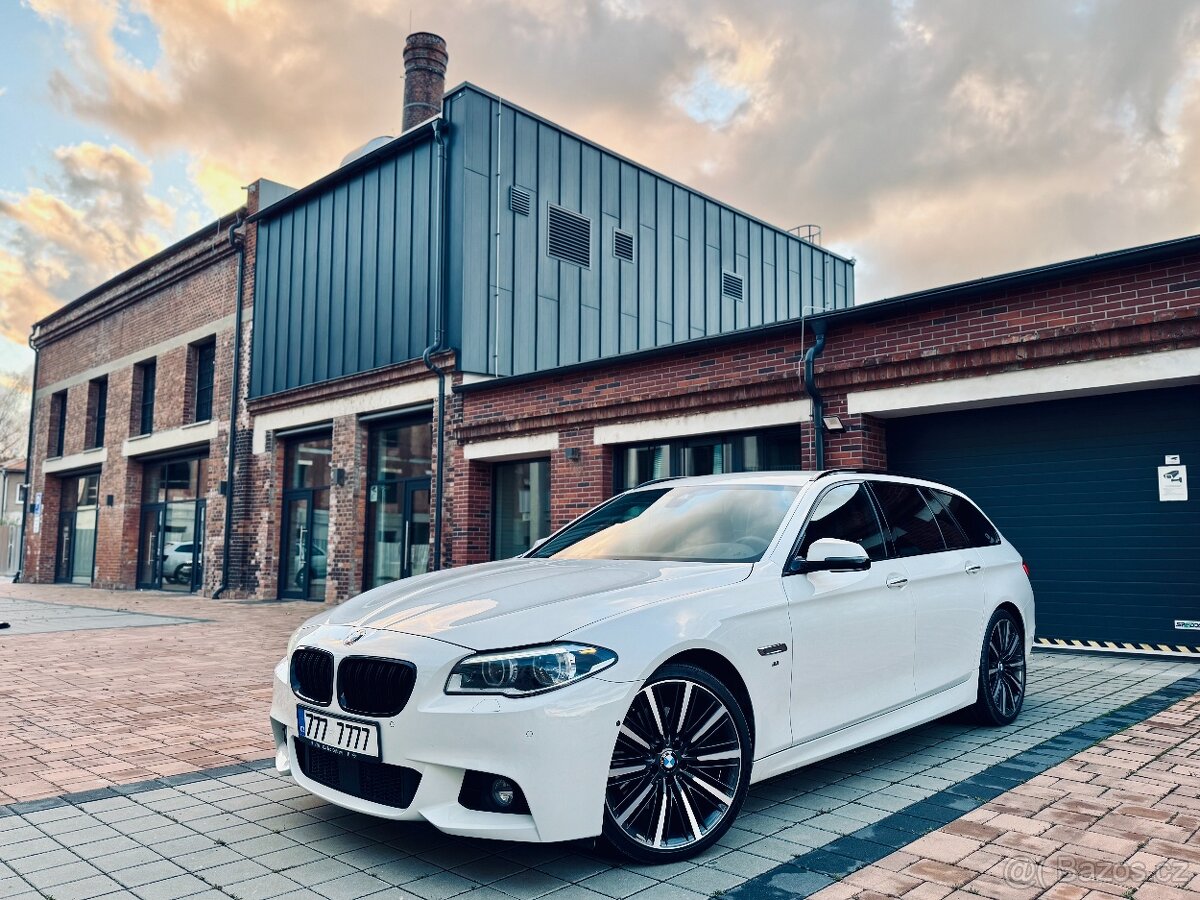 BMW 530d M-paket xDrive facelift Harman/Kardon HUD ČR 2016 - 2