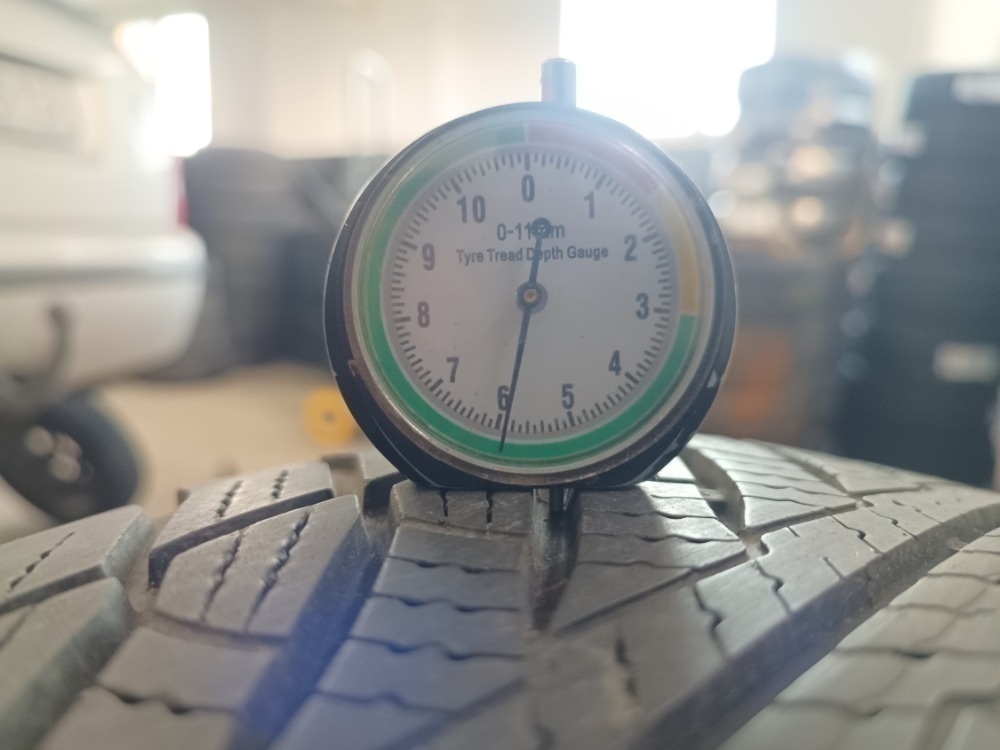 245/45 R18 GOODYEAR (2519) - 2