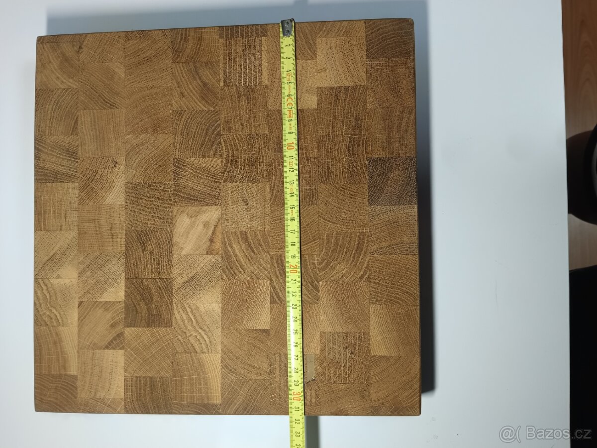 Dřevěné prkénko - 2