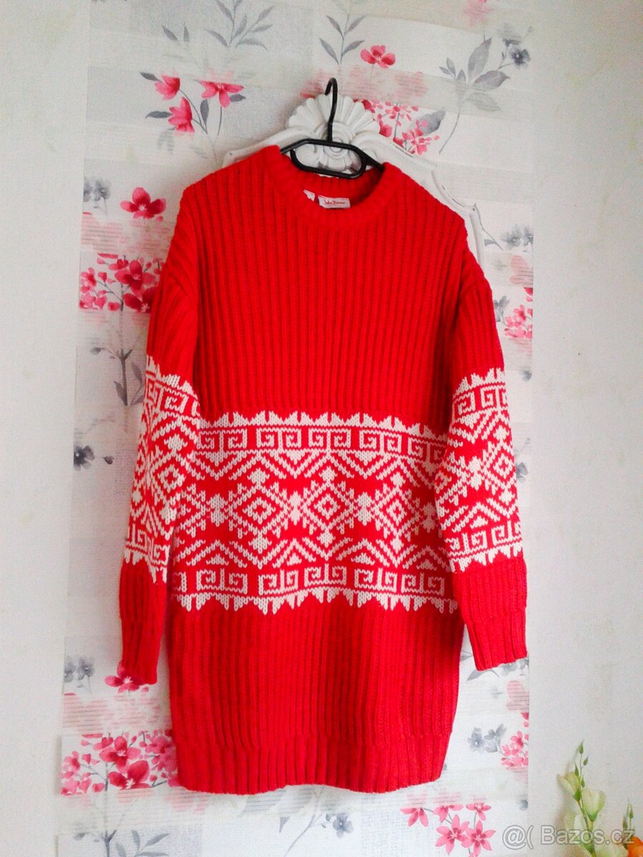 Delší zimní svetr 38/40 - 2