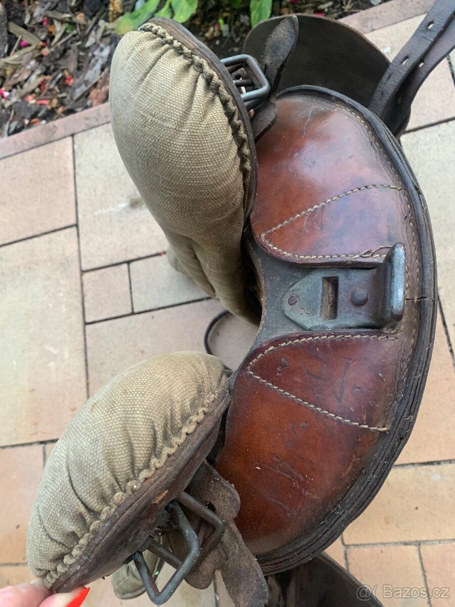 Německé koňské sedlo M25, velikost 2 - 2