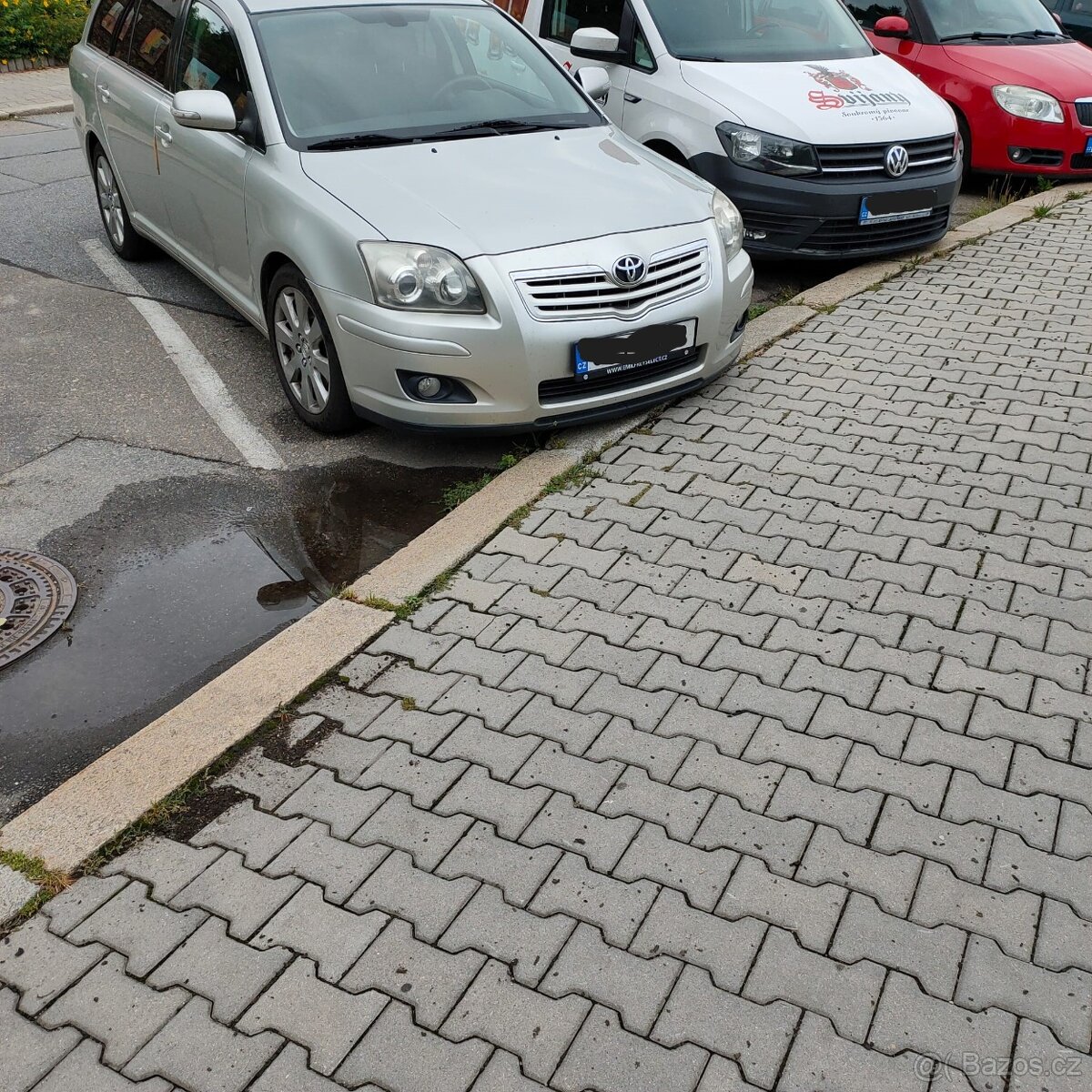 Toyota Avensis Kombi II Diesel - 2