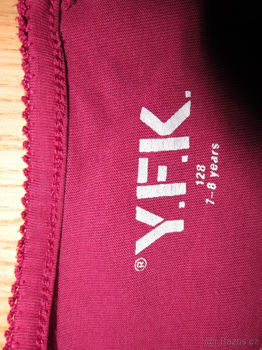 Dívčí tričko vel. 128 bavlněné - 2