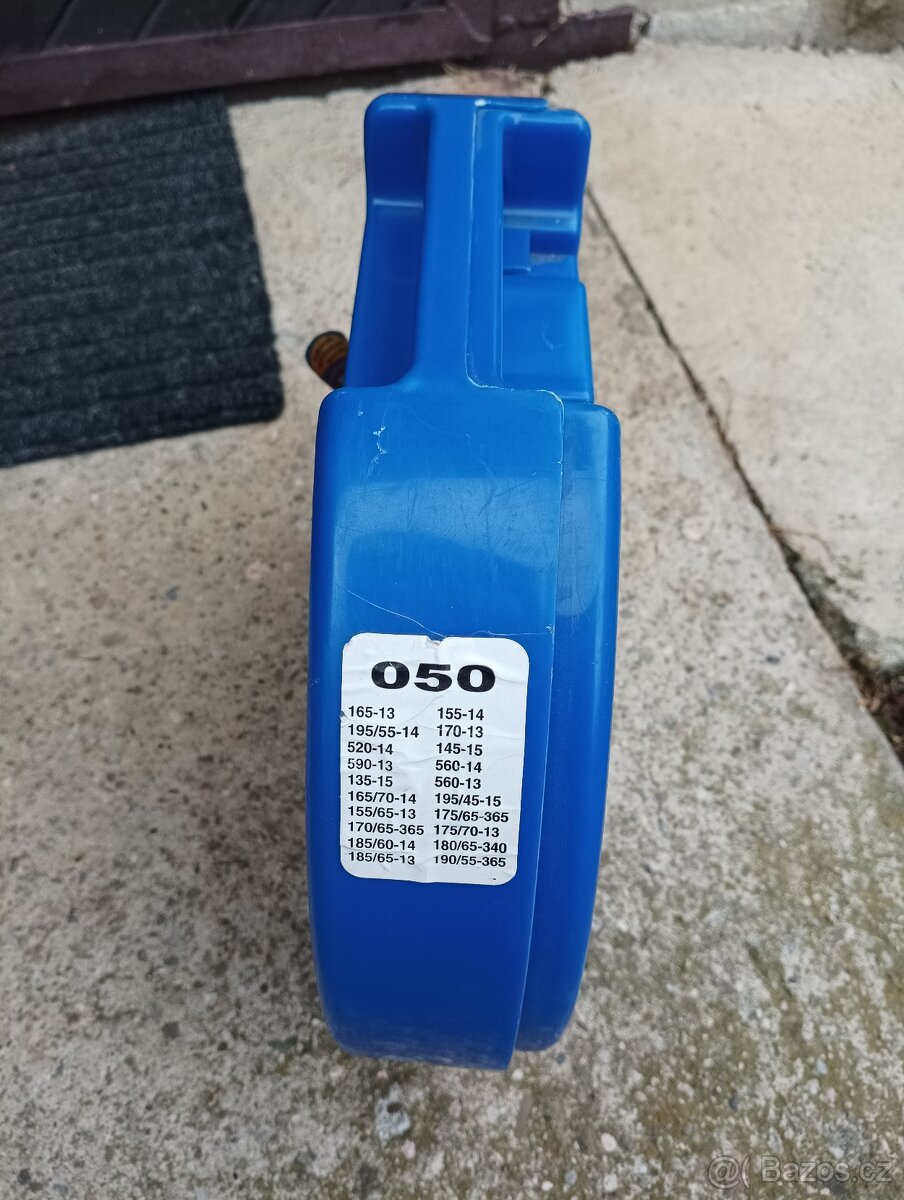 SNĚHOVÉ ŘETĚZY-NOVÉ-NEPOUŽITÉ - 2