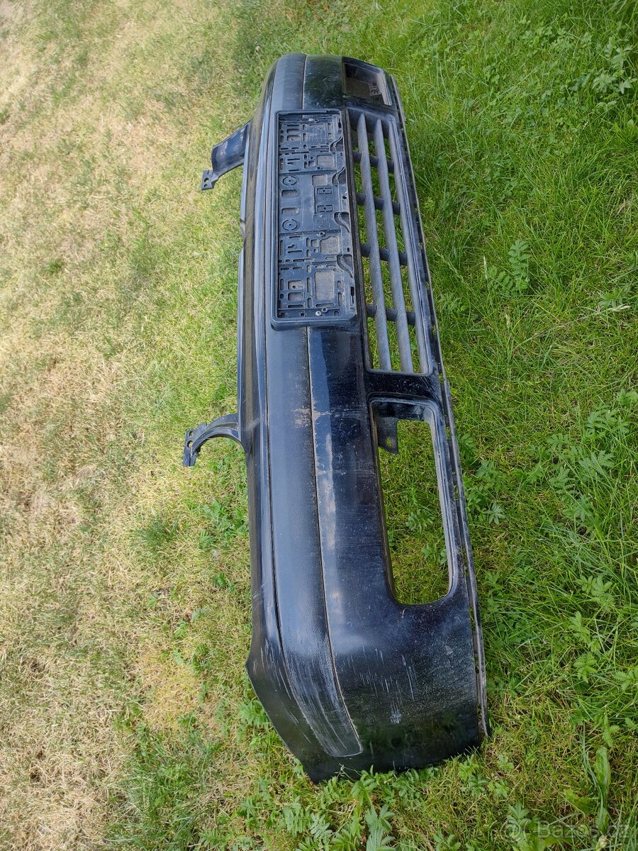 Přední nárazník Volkswagen Golf IV - 2