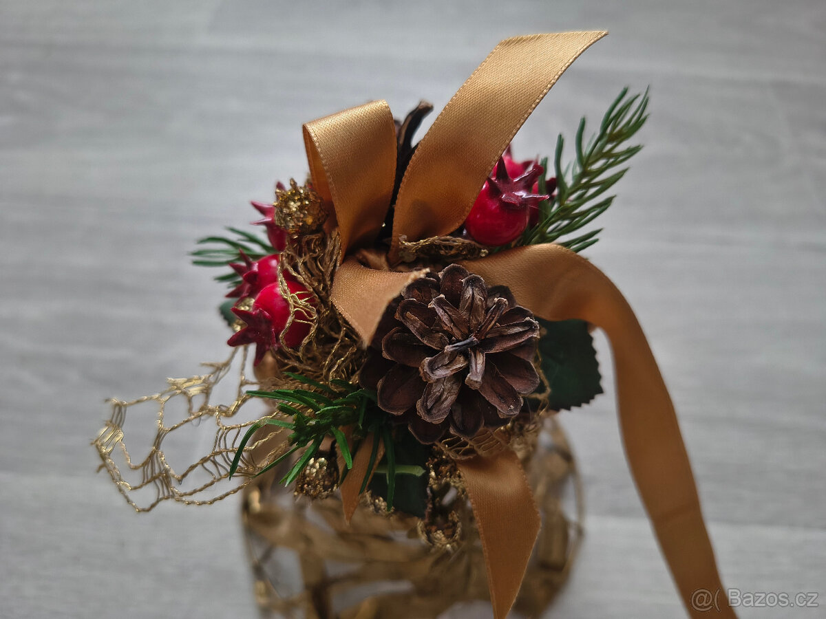 Vánoční dekorace - zlatý zvon - 2