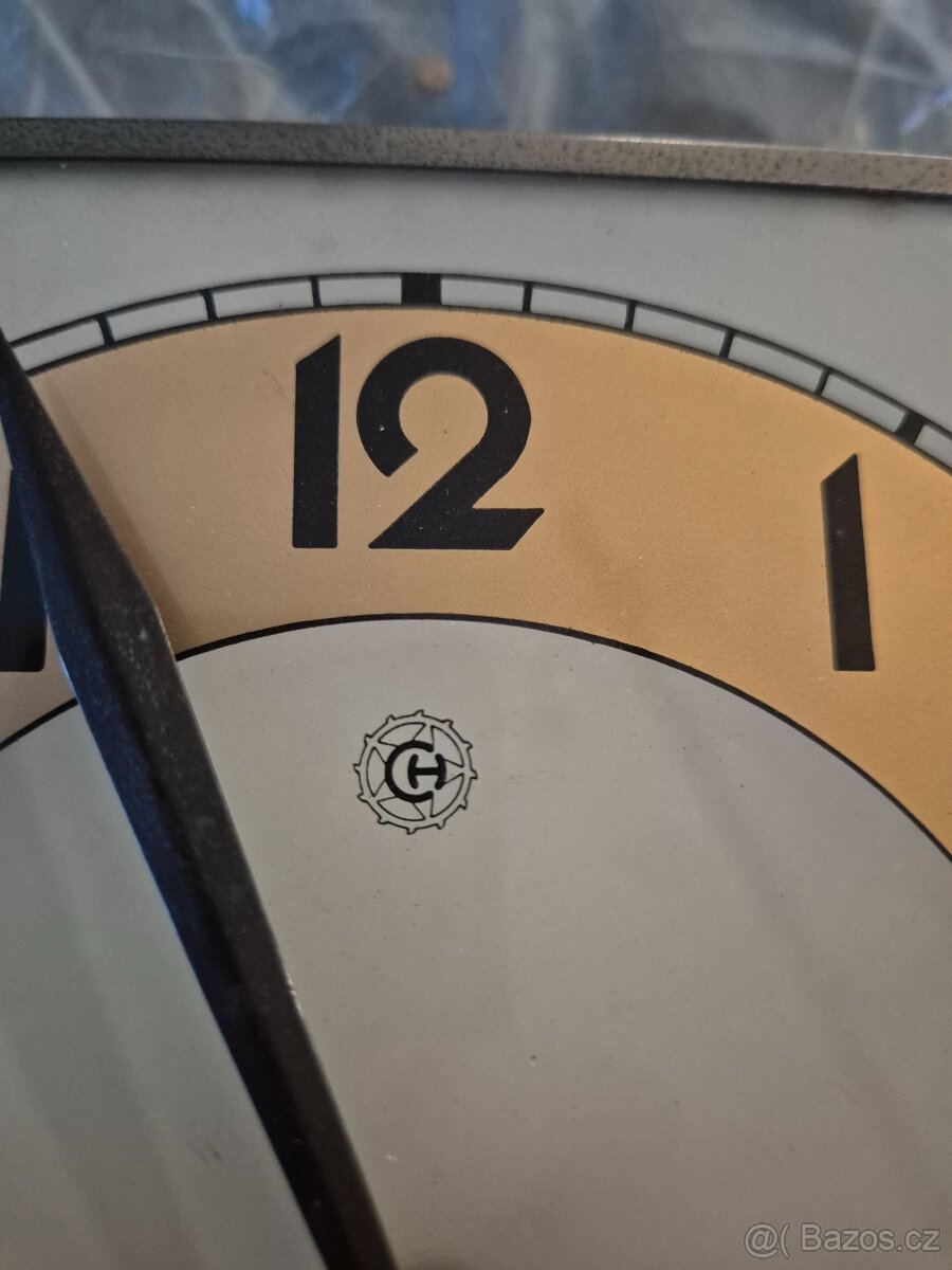 Nástěnné hodiny r.1950 - 2