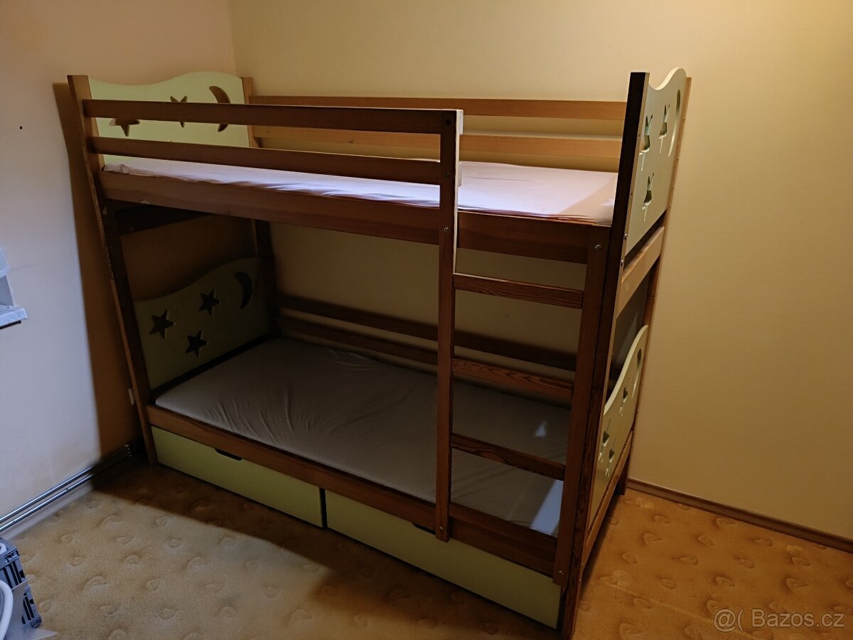 Dvoupatrová dětská postel - 2