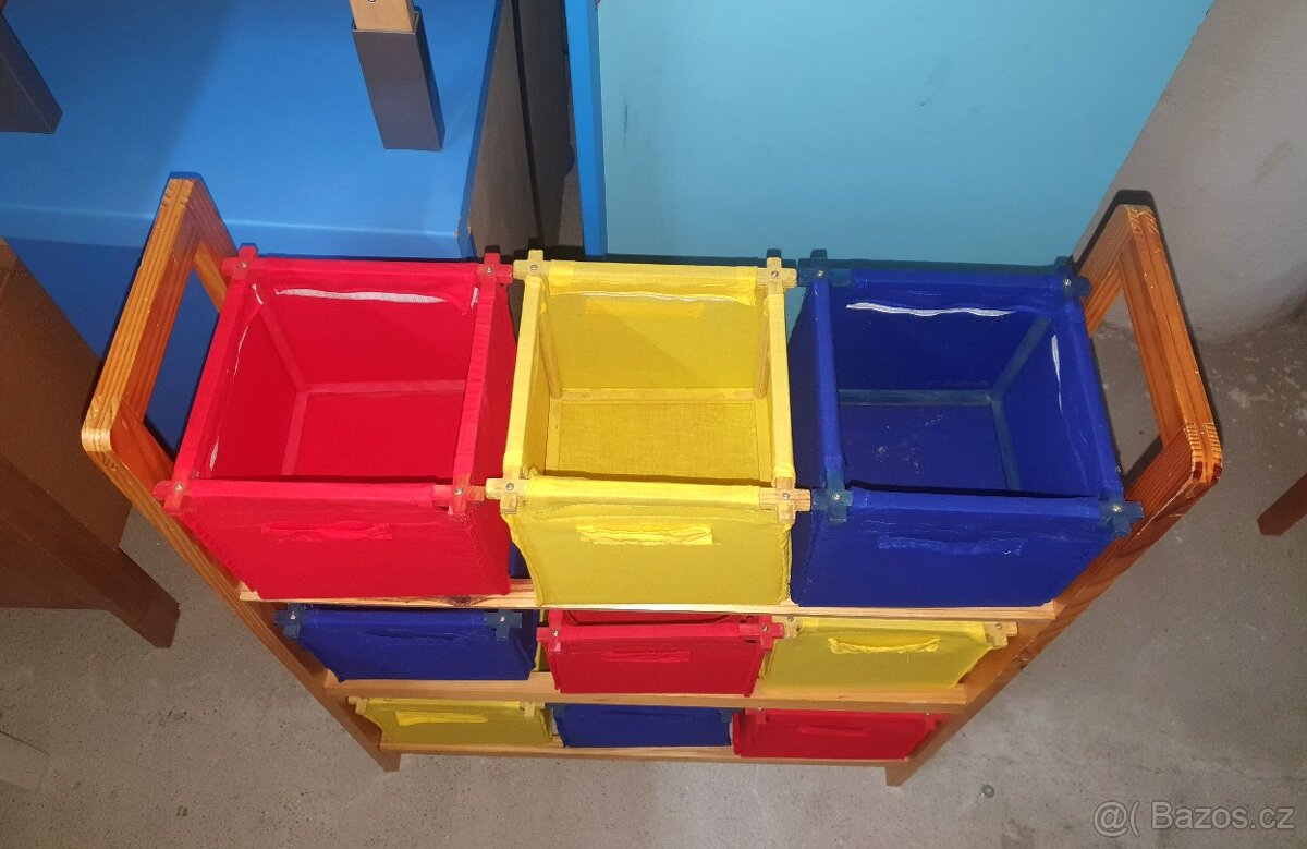 Organizer na hračky s boxy - 2
