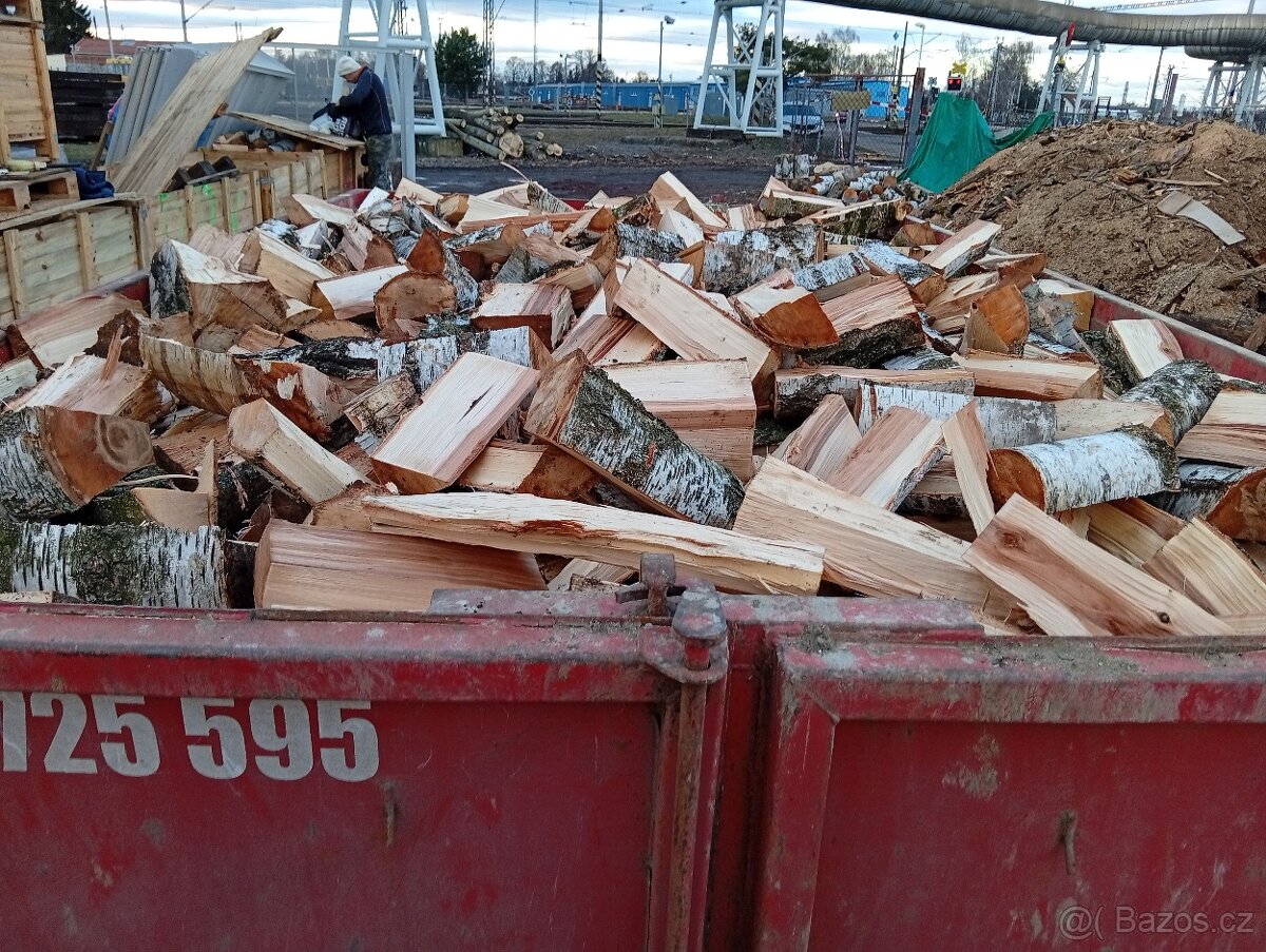 Palivové dřevo štípané - 2