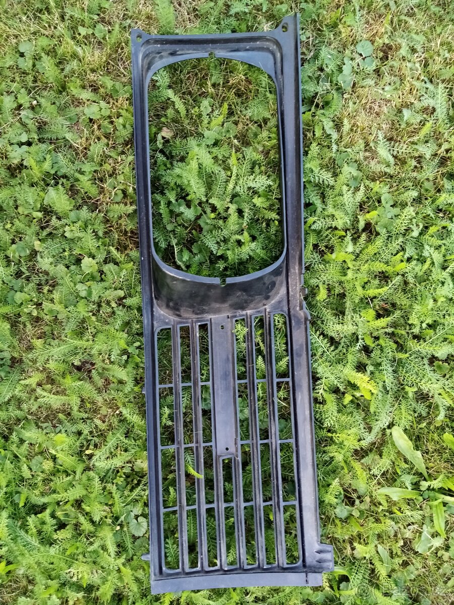 Nová maska Škoda 105, 120 - 2