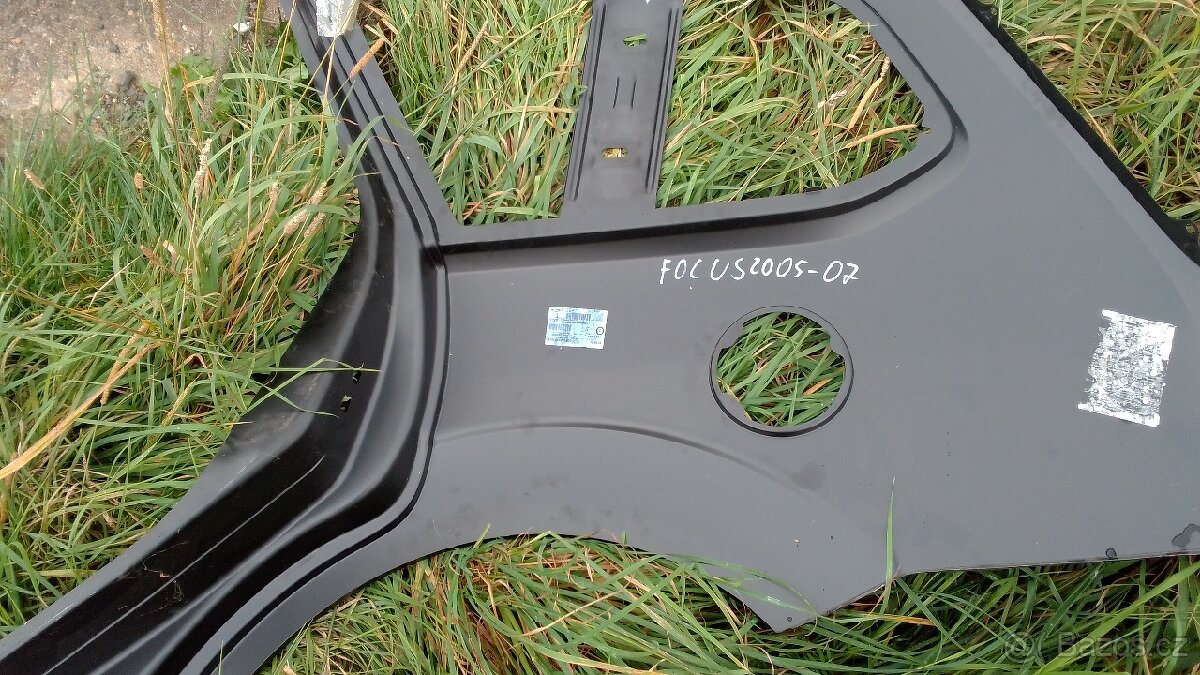 Ford Focus 1331420 - 2