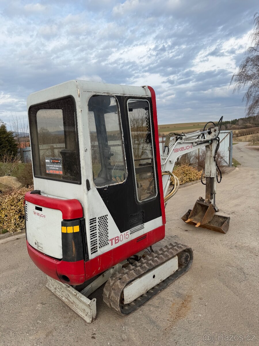 Minibagr Takeuchi Tb015 2001 2x lzice - 2