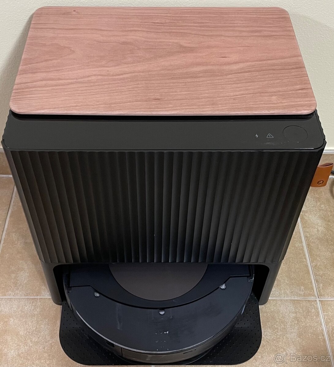 Robotický vysavač zn. iRobot Roomba Combo j9+ - 2
